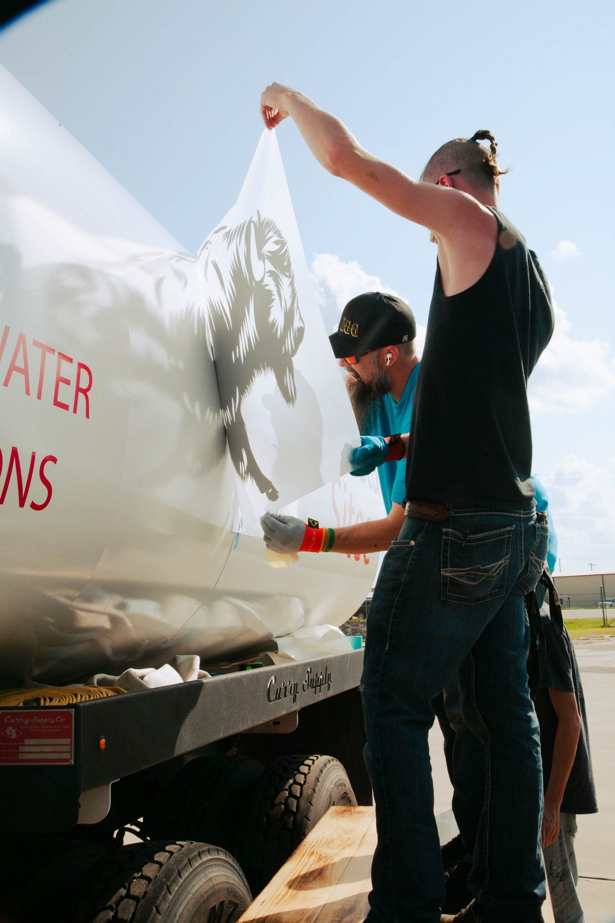 Graphic Installation IGG Screen Printing